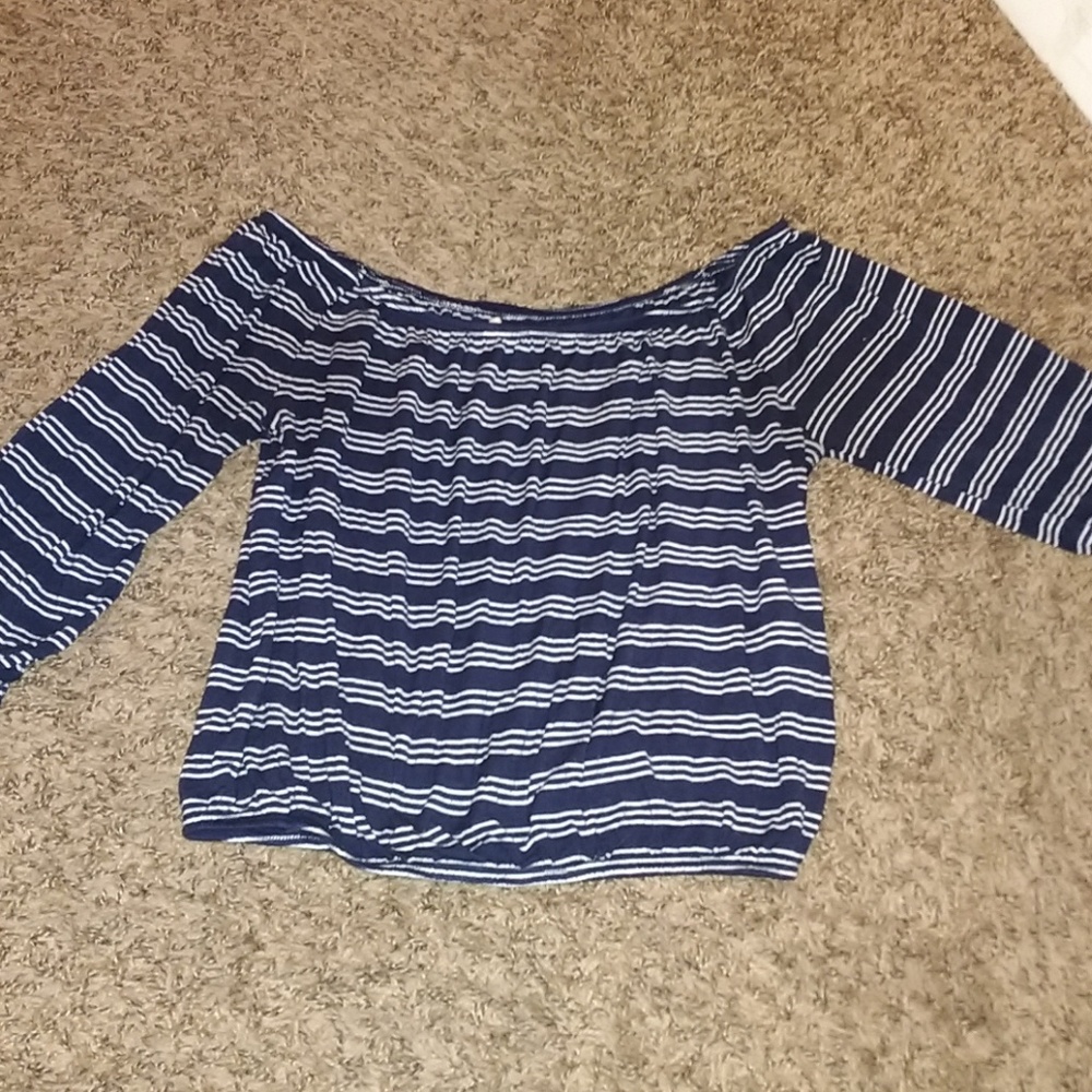*** 3 for $15***Hollister top